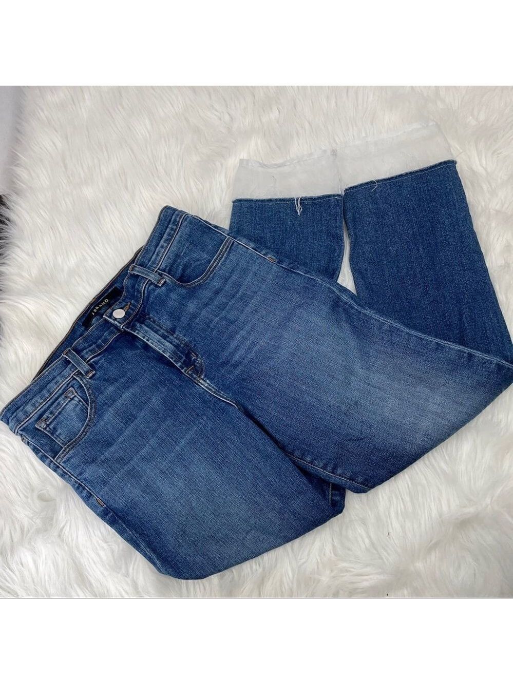 J Brand Ruby Hi-Rise Cropped Cigarette Jeans‎ - Picture 2 of 8
